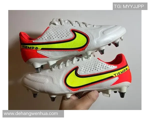 适合球迷踢球的足球鞋推荐 灵感来自球星的运动表现